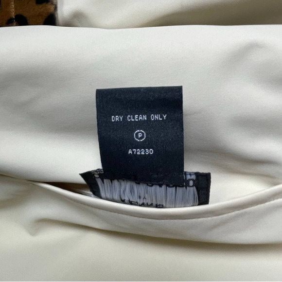 Dennis Basso Reversible Tan and Leopard Cheetah Animal Print Coat Sz L Faux Fur - Picture 8 of 10